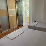 Sea Side Apartment